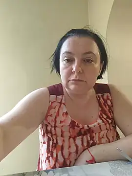 Snapshot of EmmaEmmy40 chatting on 06.11.26 EmmaEmmy40 online show from 06.11.26