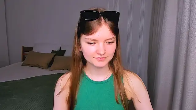 LookEva online show from 05.17.26