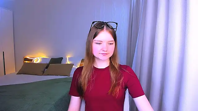 LookEva online show from 06.10.26