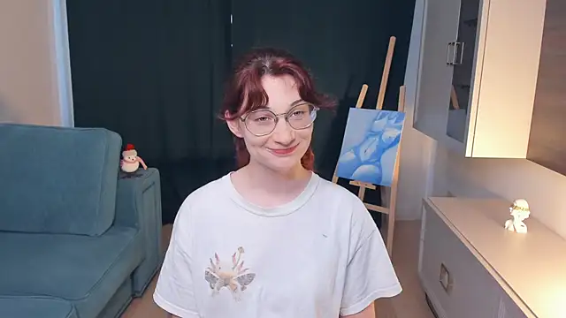 Snapshot of ElaNaecker chatting on 05.15.26 ElaNaecker online show from 05.15.26