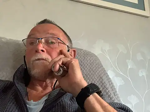 Snapshot of Moonraker64 chatting on 05.14.26 Moonraker64 online show from 05.14.26