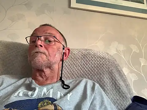 Snapshot of Moonraker64 chatting on 07.14.26 Moonraker64 online show from 07.14.26