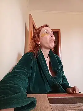Snapshot of Bel_Nell chatting on 05.07.26 Bel Nell online show from 05.07.26