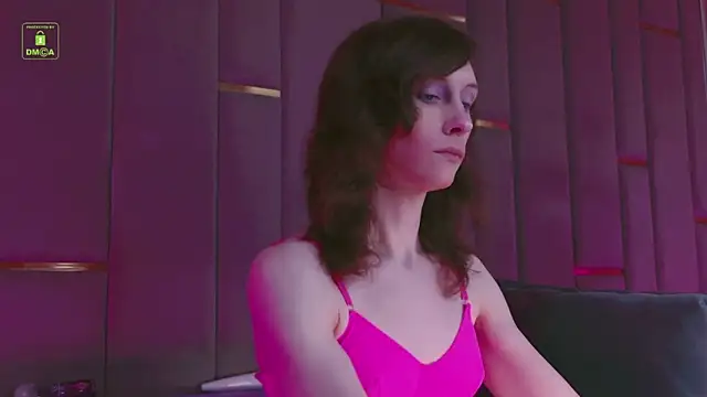 Snapshot of GraceMorgana chatting on 05.12.26 GraceMorgana online show from 05.12.26
