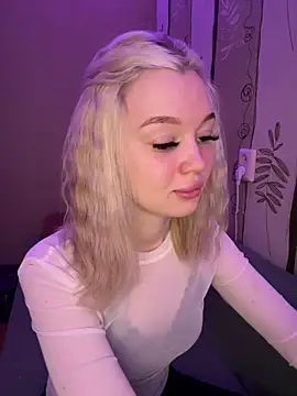 Snapshot of Velvet_Doll_ chatting on 06.19.26 Velvet Doll online show from 06.19.26