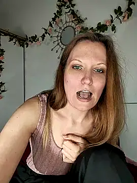 Candy Cougar online show from 05.07.26