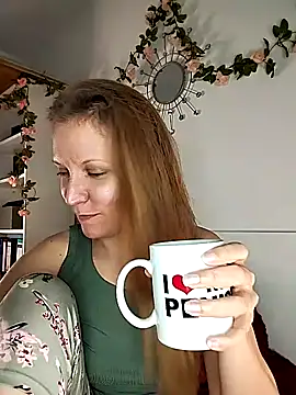 Candy Cougar online show from 05.12.26