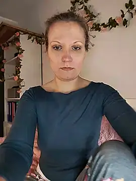 Candy Cougar online show from 05.19.26