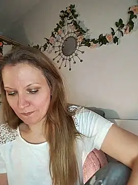 Candy Cougar online show from 05.20.26