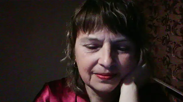 Snapshot of ElizabethGorden chatting on 05.19.26 ElizabethGorden online show from 05.19.26