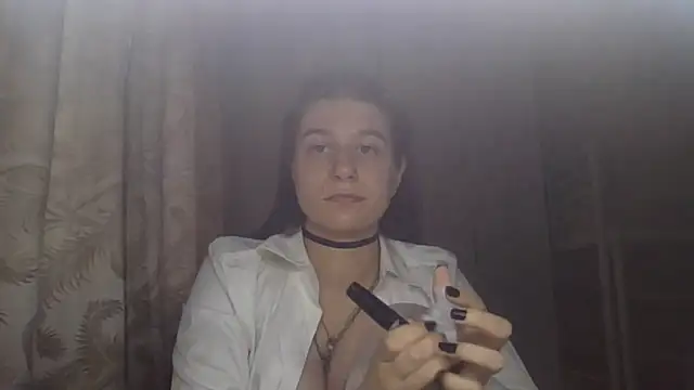 Snapshot of GrayceDeclet chatting on 06.16.26 GrayceDeclet online show from 06.16.26