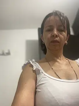 Soy Camila8 online show from 05.16.26