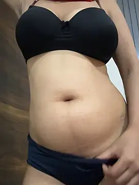 hot avni online show from 07.16.26