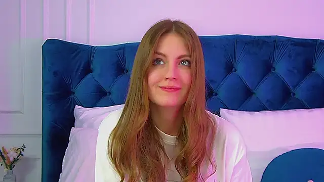 Snapshot of SofiaSarvains chatting on 05.11.26 SofiaSarvains online show from 05.11.26