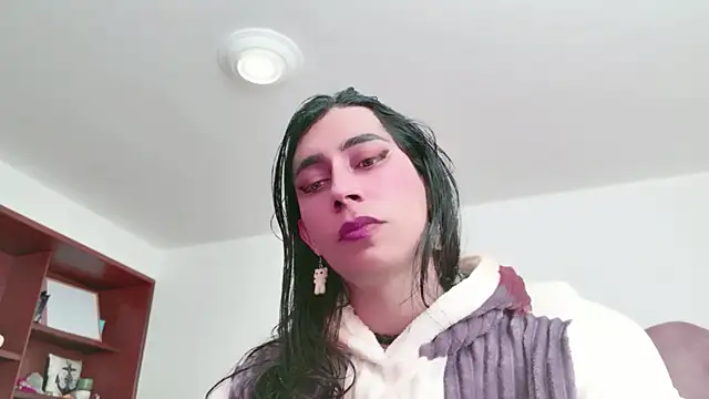 Alexadomina22 online show from 06.20.26