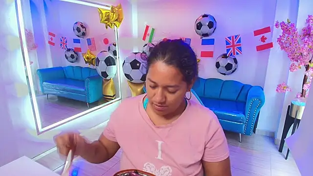 Snapshot of Isabella_rows chatting on 06.17.26 Isabella rows online show from 06.17.26