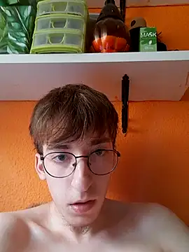 Snapshot of DIEGO970 chatting on 07.28.26 DIEGO970 online show from 07.28.26