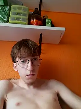 Snapshot of DIEGO970 chatting on 07.28.26 DIEGO970 online show from 07.28.26