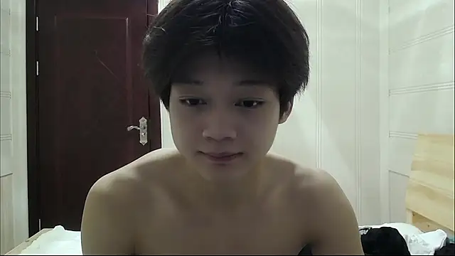 Snapshot of XJ-XIAOXIAO chatting on 05.14.26 XJ-XIAOXIAO online show from 05.14.26