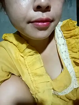 Snapshot of embe1144 chatting on 06.25.26 embe1144 online show from 06.25.26