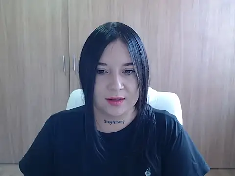 Snapshot of Haileey_ross chatting on 05.18.26 Haileey ross online show from 05.18.26