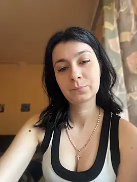 Snapshot of MissElya chatting on 05.23.26 MissElya online show from 05.23.26