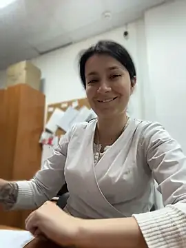 Snapshot of MissElya chatting on 05.29.26 MissElya online show from 05.29.26