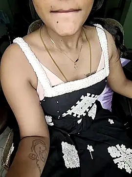 Snapshot of Tamil__Thara003 chatting on 05.18.26 Tamil Thara003 online show from 05.18.26