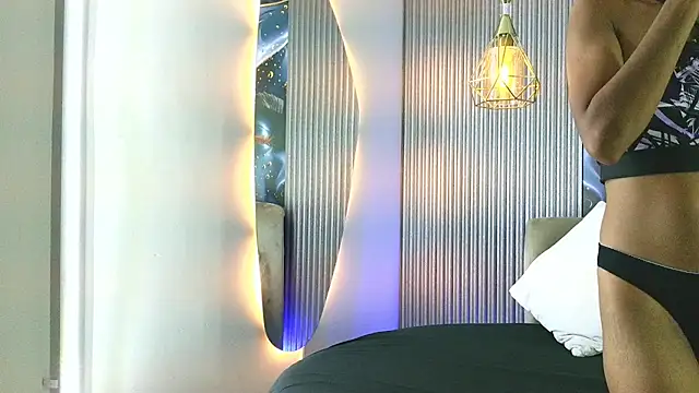 ELLIEPARKER CR online show from 06.22.26