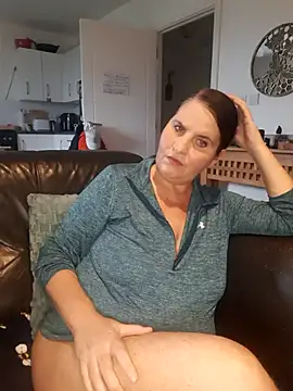 Velvet-Milf online show from 06.22.26