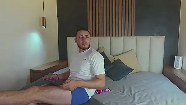 Luna and Jacksonn online show from 07.15.26