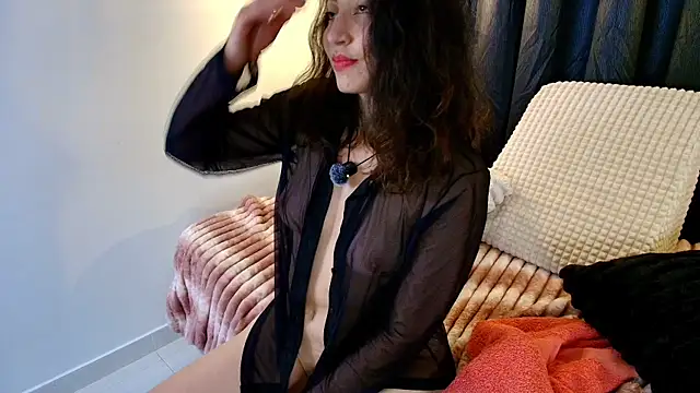 Snapshot of angi_intense chatting on 05.19.26 angi intense online show from 05.19.26