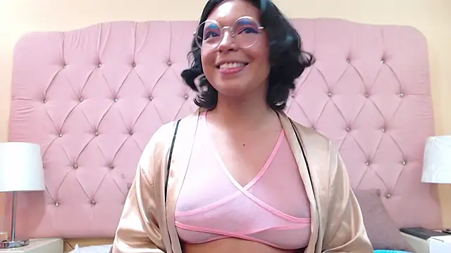 Emmaa Lexx online show from 05.12.26