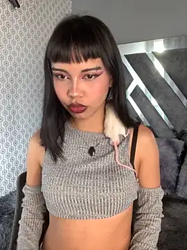 AntonellaCooper Pink online show from 05.11.26