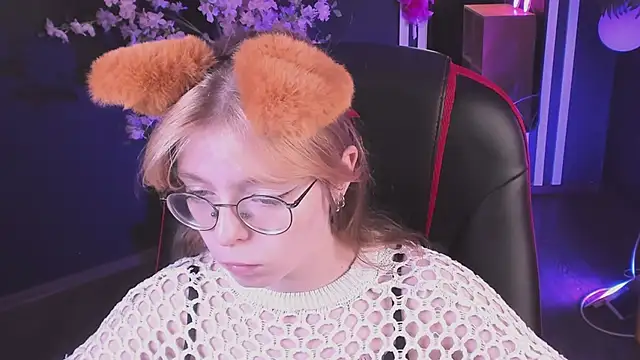 FoxxyyPolly online show from 05.26.26