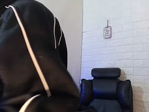 Hanna Hott11 online show from 07.25.26