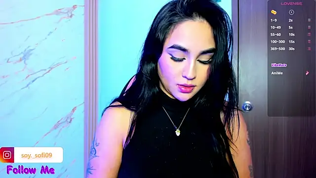 Snapshot of elaiamuller_ chatting on 06.16.26 elaiamuller online show from 06.16.26