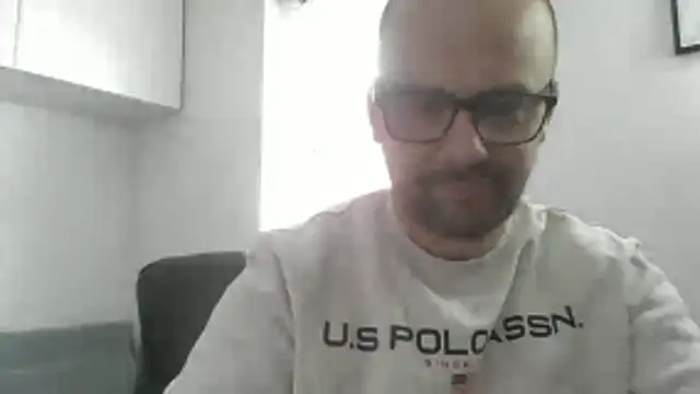 Snapshot of NakedAndrewHot chatting on 05.15.26 NakedAndrewHot online show from 05.15.26