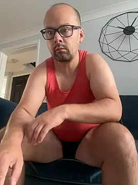 Snapshot of NakedAndrewHot chatting on 06.28.26 NakedAndrewHot online show from 06.28.26