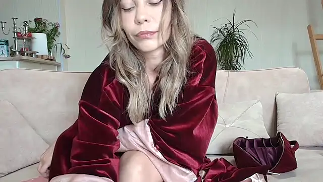 Snapshot of Gargona1 chatting on 05.16.26 Gargona1 online show from 05.16.26