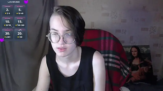 Snapshot of Alessa_Kiss chatting on 06.26.26 Alessa Kiss online show from 06.26.26