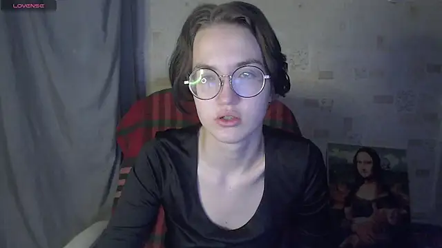Snapshot of Alessa_Kiss chatting on 06.29.26 Alessa Kiss online show from 06.29.26