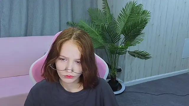 AliceJohansone online show from 05.24.26