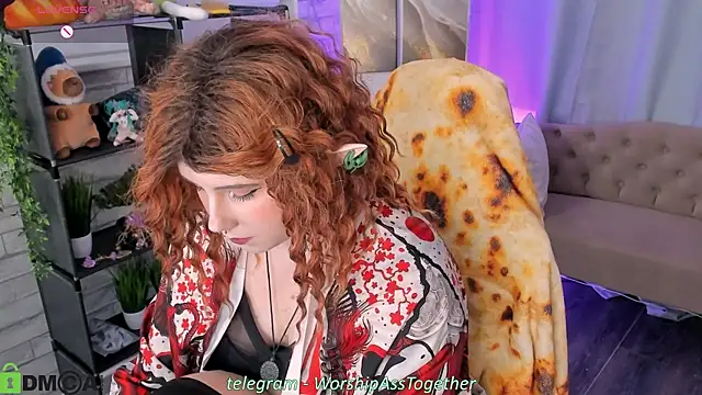 Snapshot of Candyy_yeahh chatting on 05.19.26 Candyy yeahh online show from 05.19.26