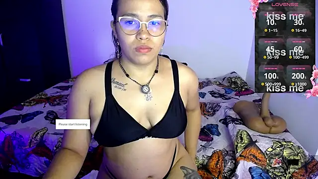 Snapshot of sexydiabliita chatting on 07.26.26 sexydiabliita online show from 07.26.26