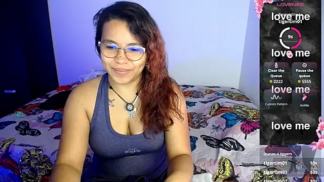 Snapshot of sexydiabliita chatting on 07.28.26 sexydiabliita online show from 07.28.26