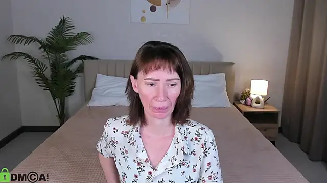 gracekellyyy online show from 05.21.26