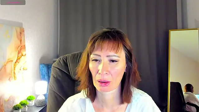gracekellyyy online show from 05.29.26