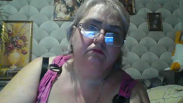 MarinaFarina53 online show from 07.12.26