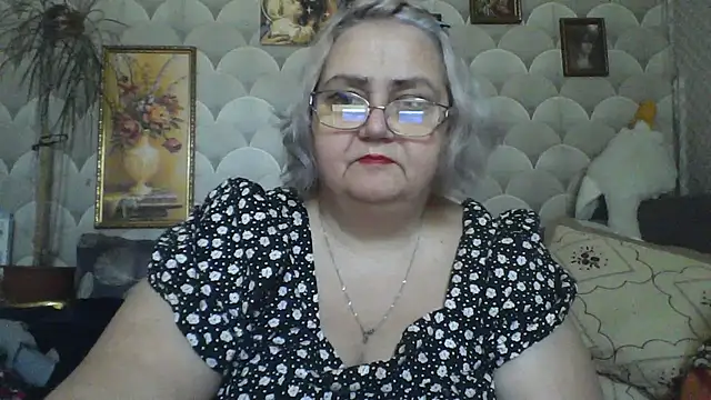 MarinaFarina53 online show from 07.25.26
